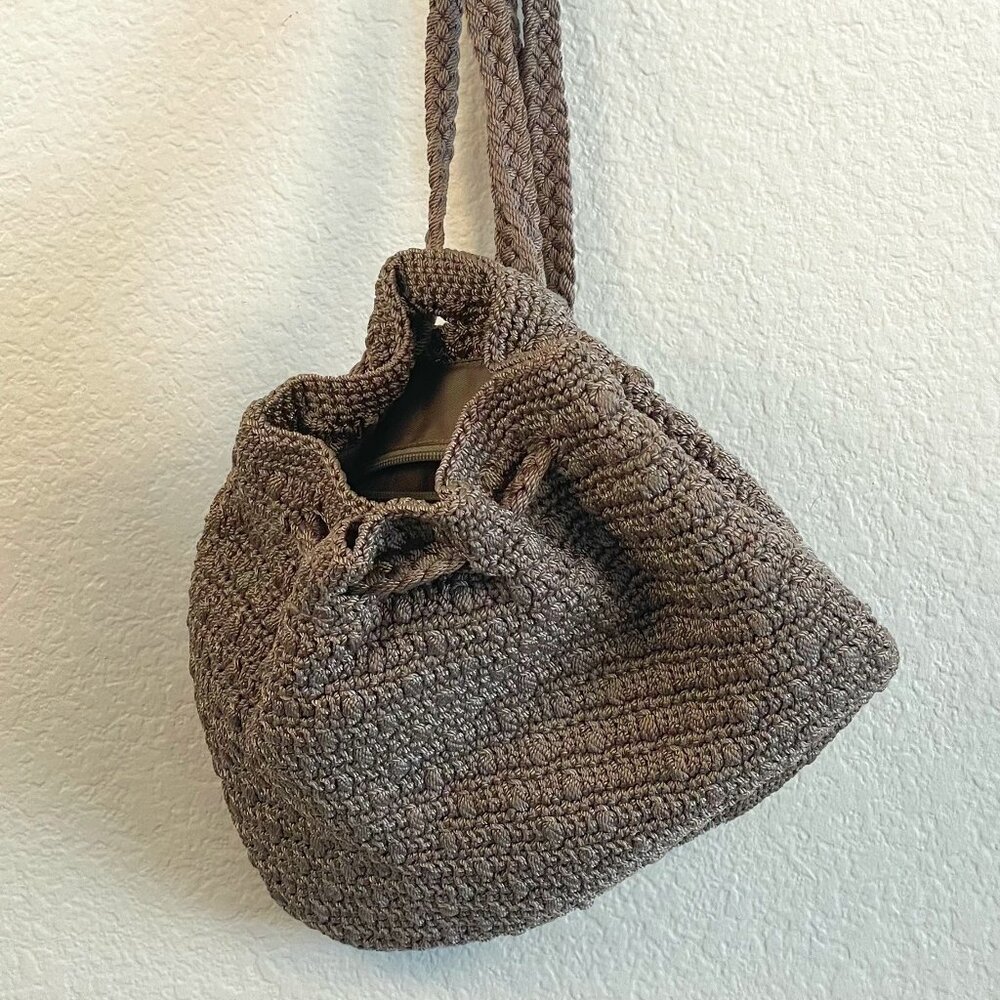 VINTAGE 90's The Sak Drawstring Backpack Purse Crochet Macrame tan